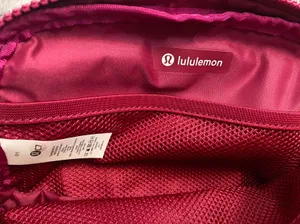 Lululemon Everywhere Belt Bag thumbnail 4