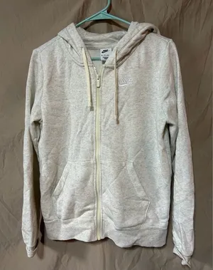 Nike jacket thumbnail 1