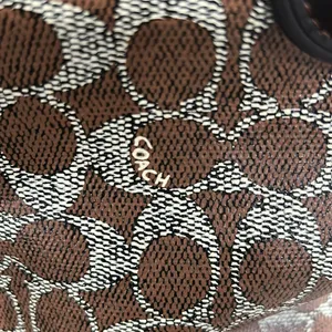 Coach F33504 Signature Taxi Zip Top Tote thumbnail 10