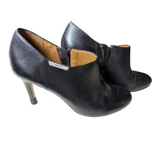 Coach Seneca Black Leather‎ Pointed Toe Ankle Booties Stiletto Heel Q5501 7.5B thumbnail 5