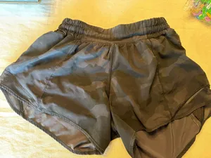 Lululemon Shorts thumbnail 2