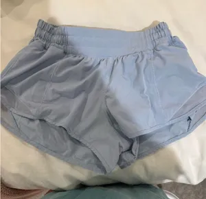 Lululemon Hotty Hot Shorts 2.5" thumbnail 1