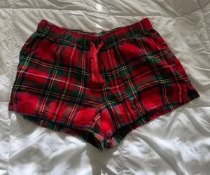 Old Navy Plaid Shorts Pajama thumbnail 1