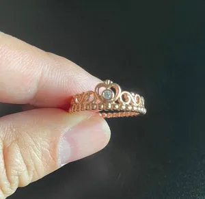 Rose Gold Heart Crown Ring Size 8 thumbnail 4