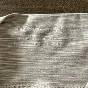 Outdoor Voices Heather Gray Activewear Bike Shorts, Size Small thumbnail 2