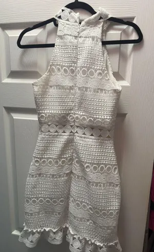Two Sisters White Lace Dress thumbnail 2