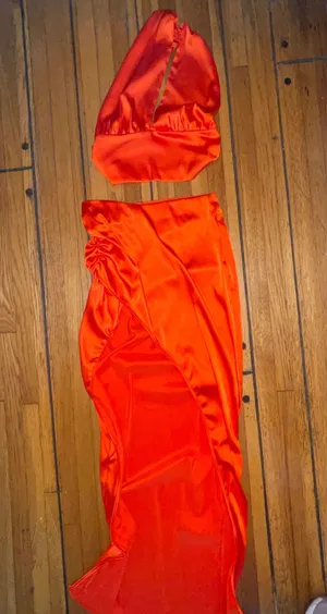 Asymmetrical Top Co thumbnail 4
