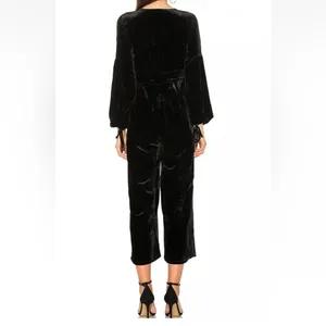 FREE PEOPLE SzS TRUE LOVIN LONG SLEEVE WIDE-LEG VELVET‎ JUMPSUIT BLACK thumbnail 2