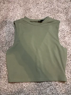 Green lounge set buckle thumbnail 2
