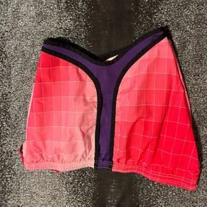 Womens medium Nike Dri Fit Running Shorts 3" w/built in liner thumbnail 3