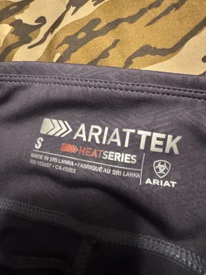 Ariat thumbnail 2