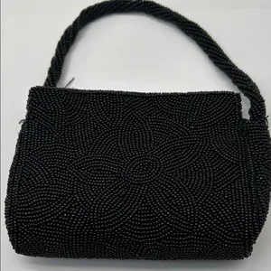 Bloomingdale's Elegant Black Beaded Wristlet thumbnail 15