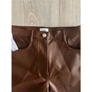 Aritzia Wilfred Women’s The Melina Pant Cognac - Size 2 NWT thumbnail 4
