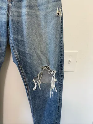 American Eagle 90s Straight Distressed Jeans- Woman’s 14 thumbnail 4
