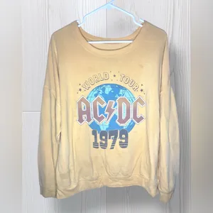 AC/DC Women’s Graphic 1979 Sweatshirt thumbnail 2