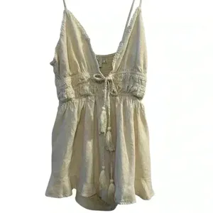 Princess Polly Women's Beige Romper Size 4 Summer V-Neck Tie Front‎ thumbnail 2