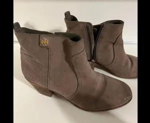 Tory Burch Stylish Tan Suede Ankle Booties - 9M thumbnail 1
