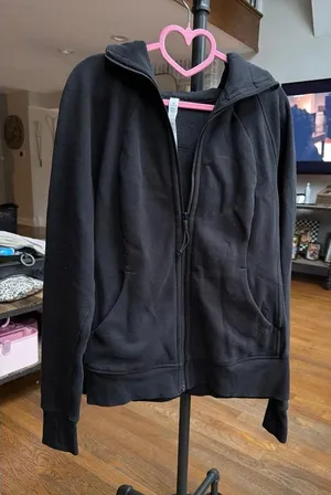 Lululemon Scuba Full-Zip hoodie black woman's 14 thumbnail 1
