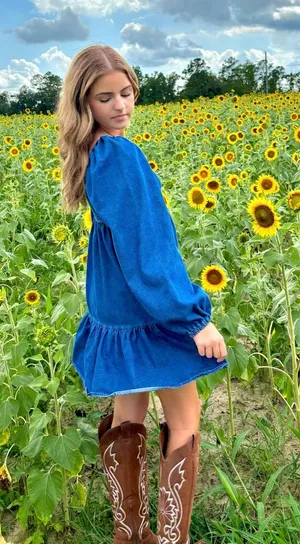 Denim dress thumbnail 1