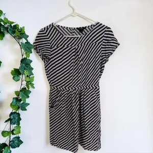 J.Crew Navy Blue White Striped Short Sleeve Pocket‎ Dress Size 2 Nautical Casual thumbnail 2