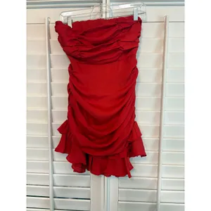 Selfie Leslie Red Annabella‎ Strapless Frill Hem Mini Dress Size Medium thumbnail 2