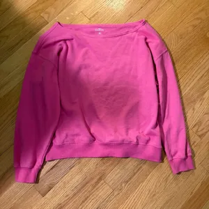 Hollister Off-The-Shoulder Long Sleeve thumbnail 1
