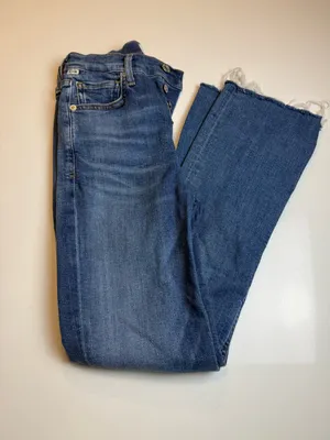 Citizens of Humanity Jeans Isola Short Boots in Lawless Wash, Button Fly Size 24 thumbnail 2