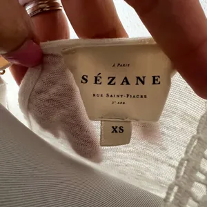 Sézane T-Shirt in Ecru Lightweight slub knit linen WOMENS XS thumbnail 5