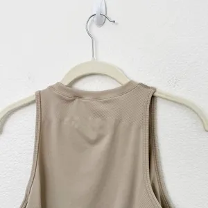 [Alphalete] Tan Linen Seamless Stratus Crop Tank Top Crew Neck Workout Size XL thumbnail 5