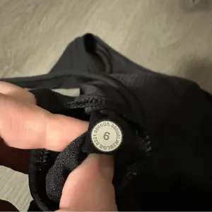Lululemon x SoulCycle Ebb To Train Sports Bra in Black Size 6‎ thumbnail 5