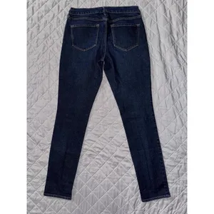 Old Navy Women's‎ Dark Wash Mid Rise Blue Denim Size 6 NWT thumbnail 5