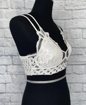 Francesca’s lace criss cross back bralette w/4 adjustable straps white sz Med thumbnail 3