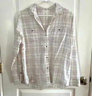 3/$15 Eliot 100% Cotton Windowpane Grid Button Down Blouse in White/Grey thumbnail 1