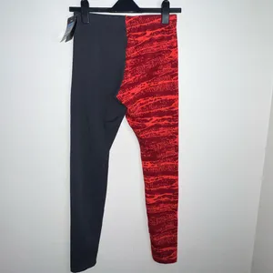 Nike Red and‎ Gray Leggings Tampa Bay Buccaneers thumbnail 6