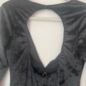NWT Victoria's Secret crushed velvet body suit size M/L thumbnail 10