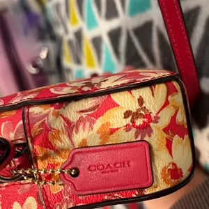 Coach mini camera Crossbody bag thumbnail 8