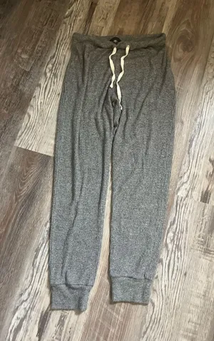Gray Comfy Sweatpants thumbnail 1
