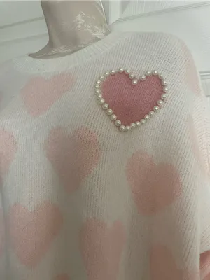 Vince‎ Camuto White & Pink Heart Knit Sweater with Pearl Accent thumbnail 2