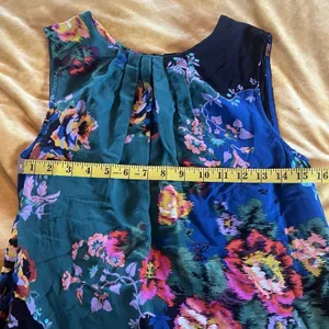 Vanessa Virginia Anthropologie Wanderlust Floral Pleated Sleeveless Top Medium thumbnail 2