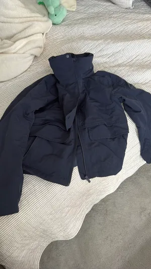Lululemon Jacket thumbnail 3