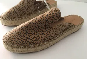 Cheetah Mules/Flats, Size 6 Tan thumbnail 4