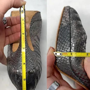 Christian Dior Vintage Y2K Miss Dior Metallic Leather Open Toe Pump Heels Silver thumbnail 14