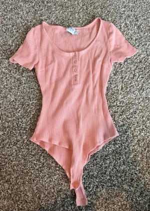 Princess Polly Pink Bodysuit thumbnail 1