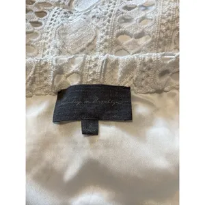 ANTHROPOLOGIE Sunday in Brooklyn‎ Eyelet Top White Romantic Cottagecore Small thumbnail 5