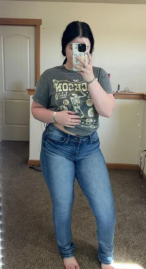 Payton Mid Rise Straight Jeans thumbnail 1