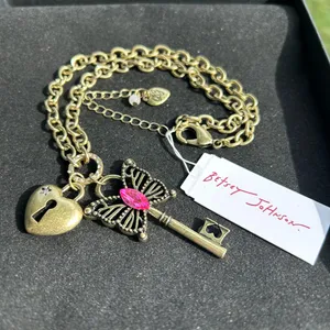 Betsey Johnson NWT Boho Butterfly Key Charm Pendant Necklace thumbnail 4