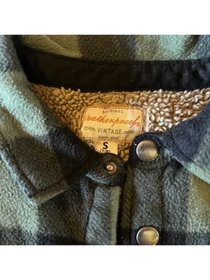 Weatherproof Vintage Green and Black Plaid Button-Up Shirt Jacket, Size S (7/8) thumbnail 2