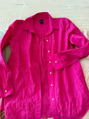 Gap Hot Pink Eyelet Button Up  thumbnail 4