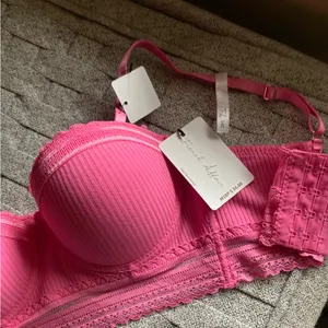 Pink Lace Bra Top Size 34C thumbnail 2