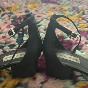 Steve Madden Black Leather Block Heel Sandals thumbnail 8
